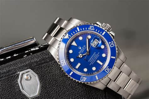 how does the bezel work on a rolex explorer|Rolex submariner bezel.